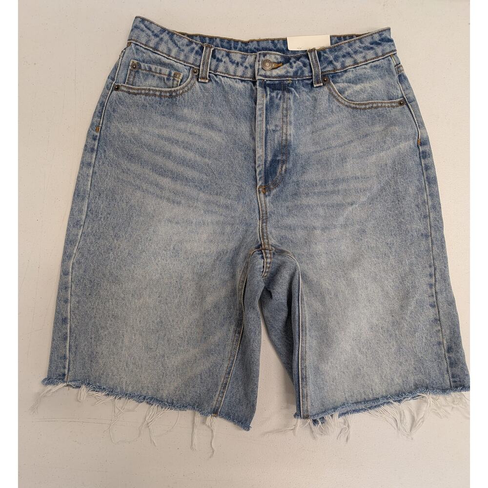 KBB By Kahlana Women’s Denim Shorts Light Wash Raw Hem Casual Size 4